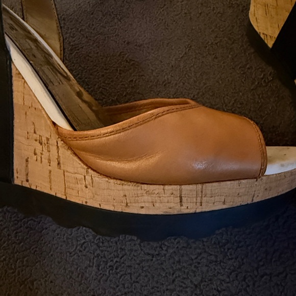 Sam Edelman Karina Wedge Sandal, sz 8.5, tan with black straps - Picture 7 of 8